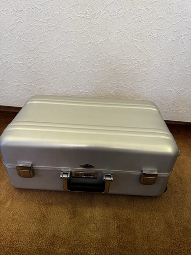 Halliburton zero cabin luggage - zero,