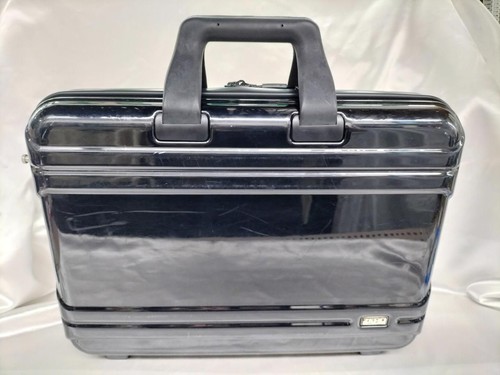 Zero halliburton attache case - zero,