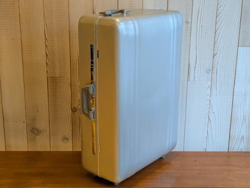 Zero halliburton blue aluminum - halliburton,