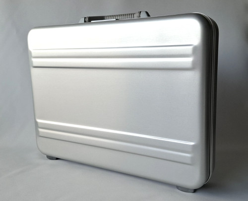Zero halliburton aluminium - zero,