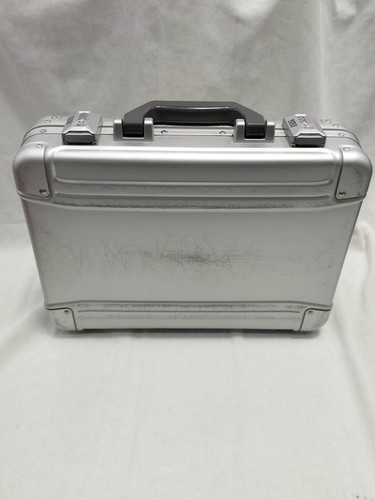 Zero halliburton aluminium - zero,